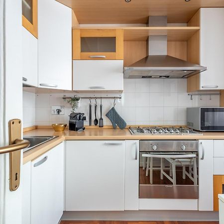 Your Elegant Loft At Termini Station Рим Экстерьер фото